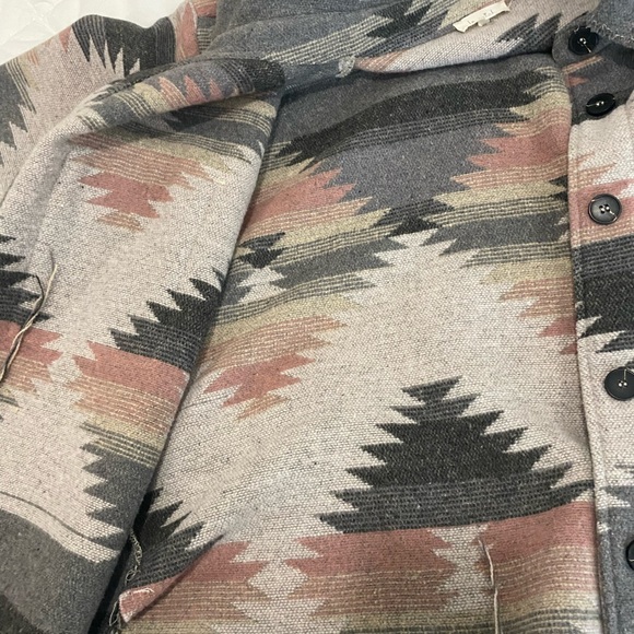 Aztec jacket - Picture 12 of 13